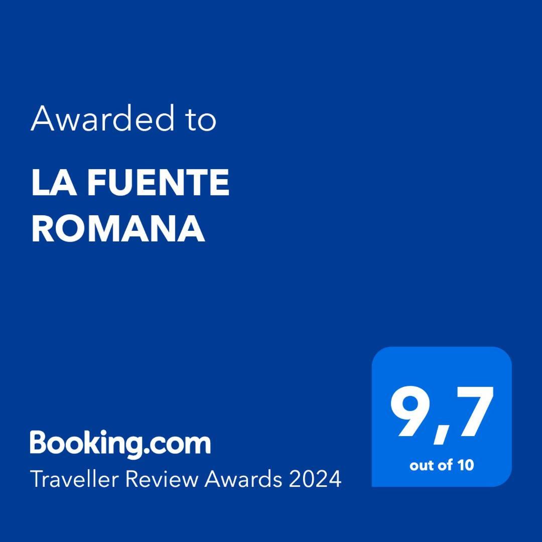La Fuente Romana Campo-Nubes Екстериор снимка